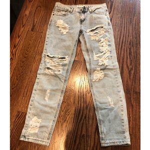One Teaspoon Awesome Baggies Distressed Jeans